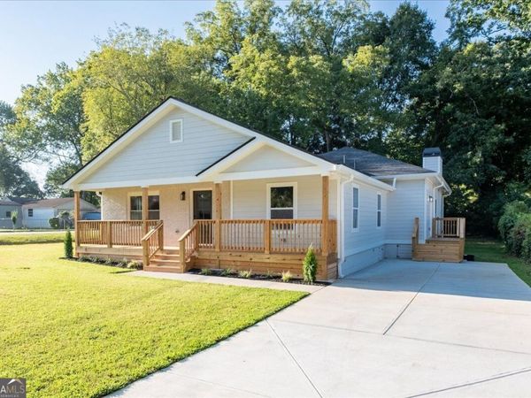 1068 McLinden Avenue SE, Smyrna, GA 30080
