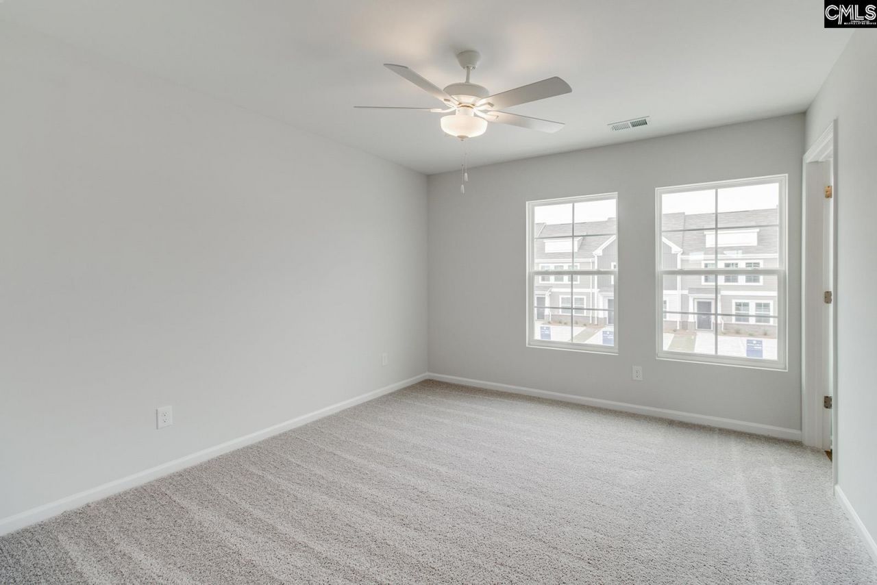 3046 Harborview Drive Photo 14