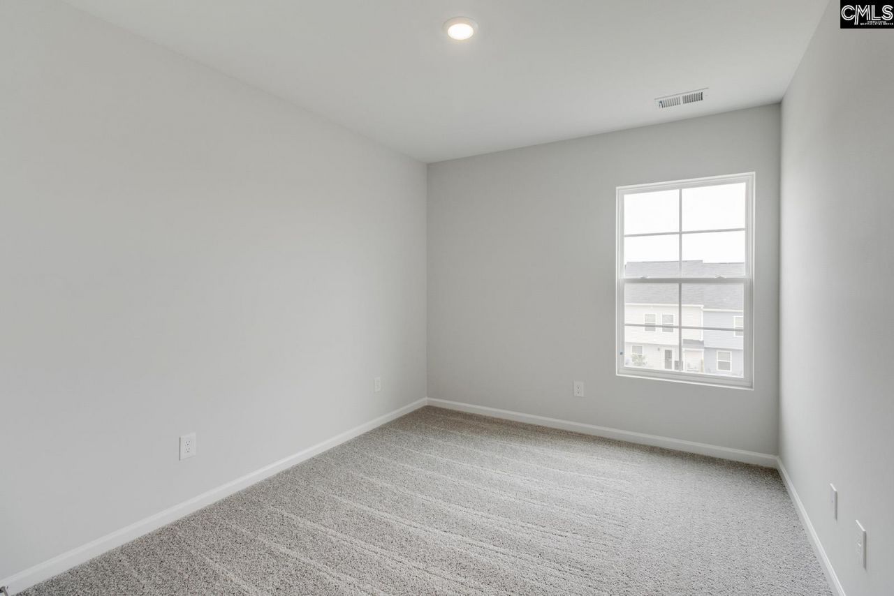 3046 Harborview Drive Photo 22