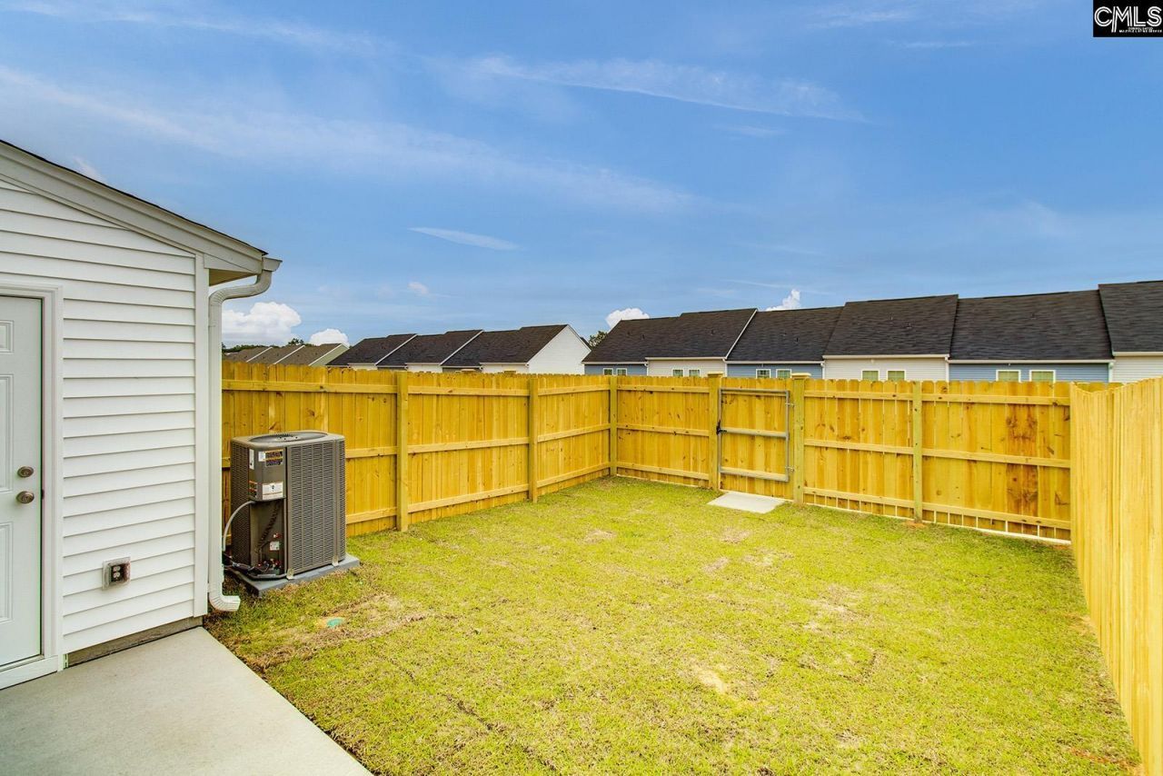 3046 Harborview Drive Photo 26