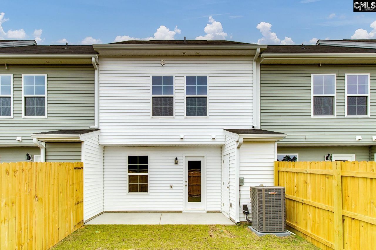 3046 Harborview Drive Photo 27