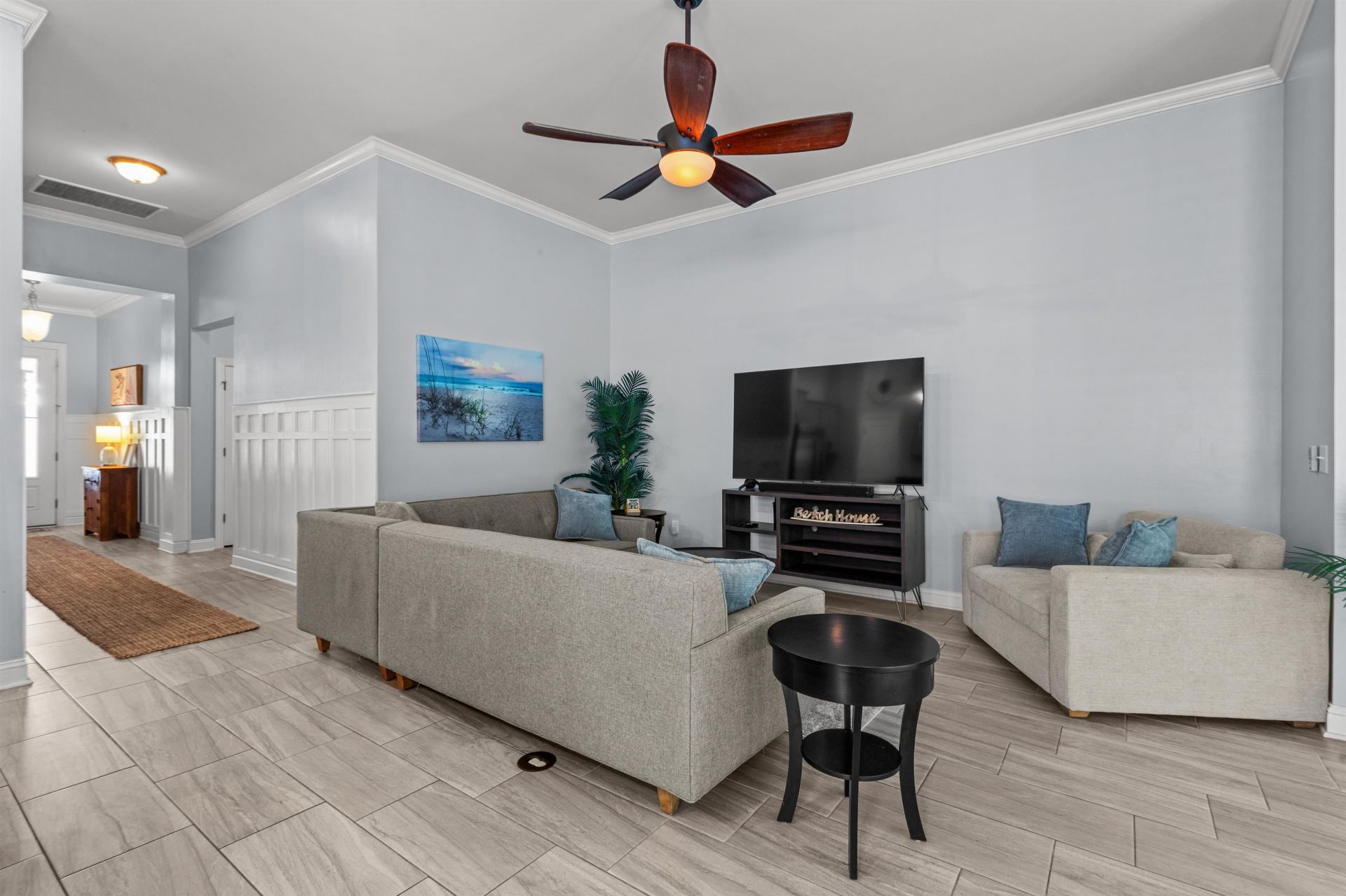 1491 Parish Way Photo 11