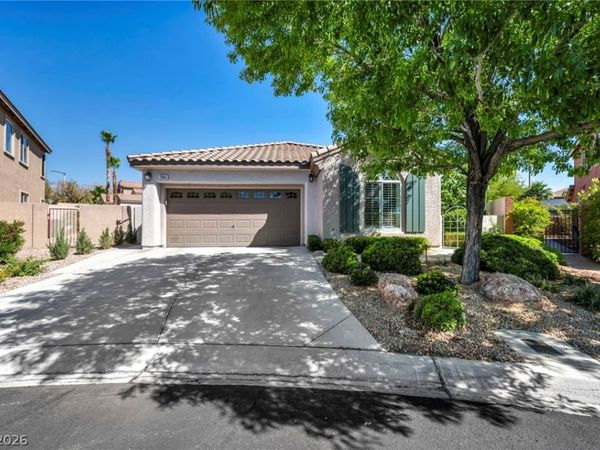 11464 Diveley Avenue , Las Vegas, NV 89138
