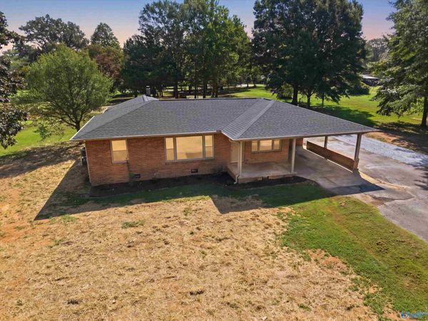 15372 E Limestone Road, Harvest, AL 35749