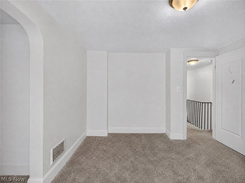 654 Moreley Avenue, Akron, OH 44320 Photo 18