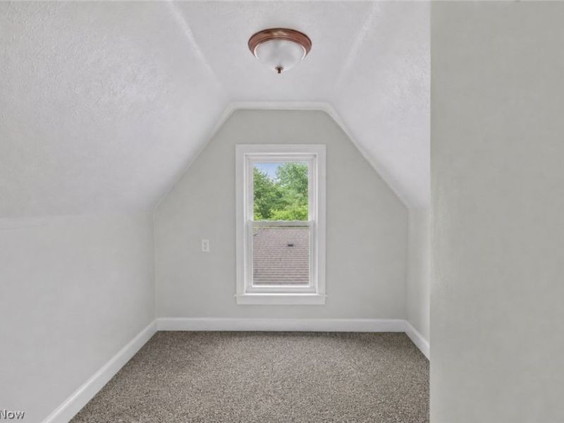 654 Moreley Avenue, Akron, OH 44320 Photo 19