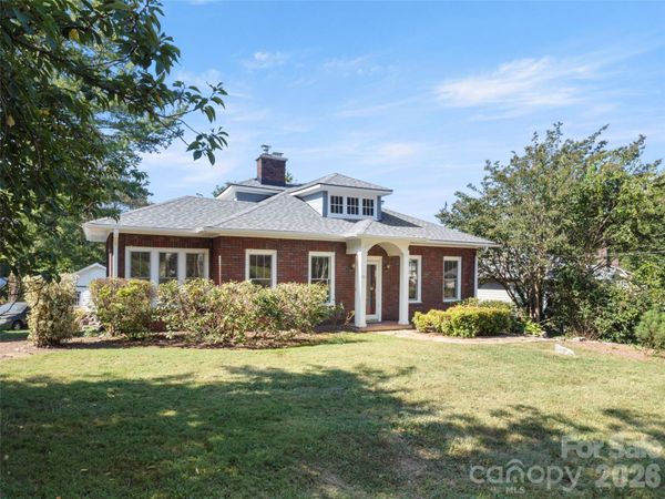 65 Longview Road , Asheville, NC 28806