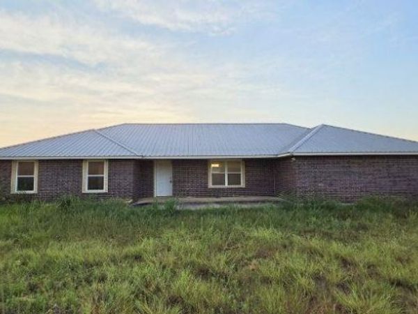 101124 S 3490 Road, Sparks, OK 74869