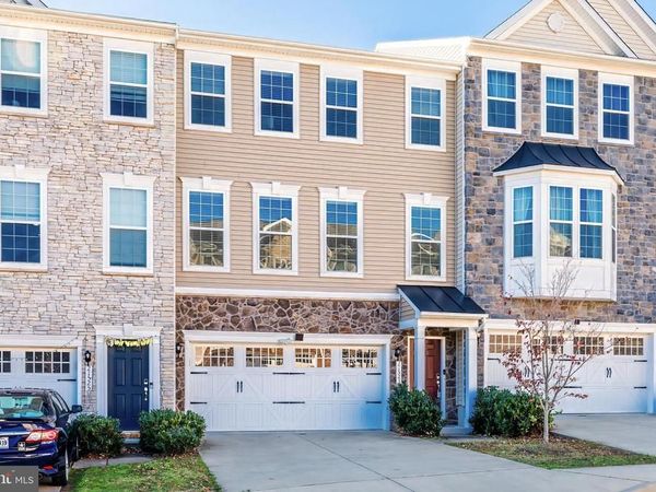 21523 WILLOW BREEZE SQUARE , ASHBURN, VA 20147