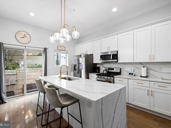 1535 S CAPITOL STREET , PHILADELPHIA, PA 19146