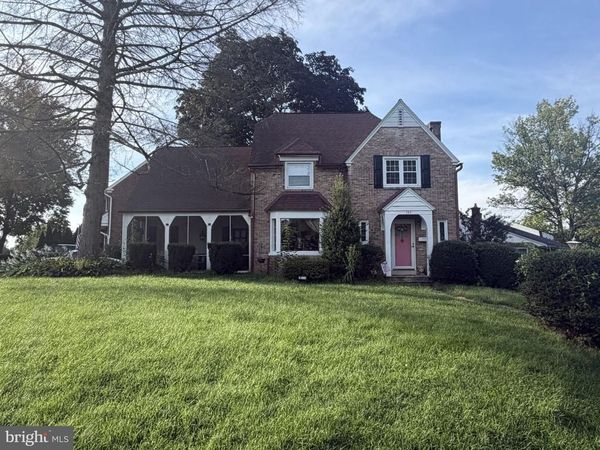 102 HARVARD BOULEVARD, READING, PA 19609