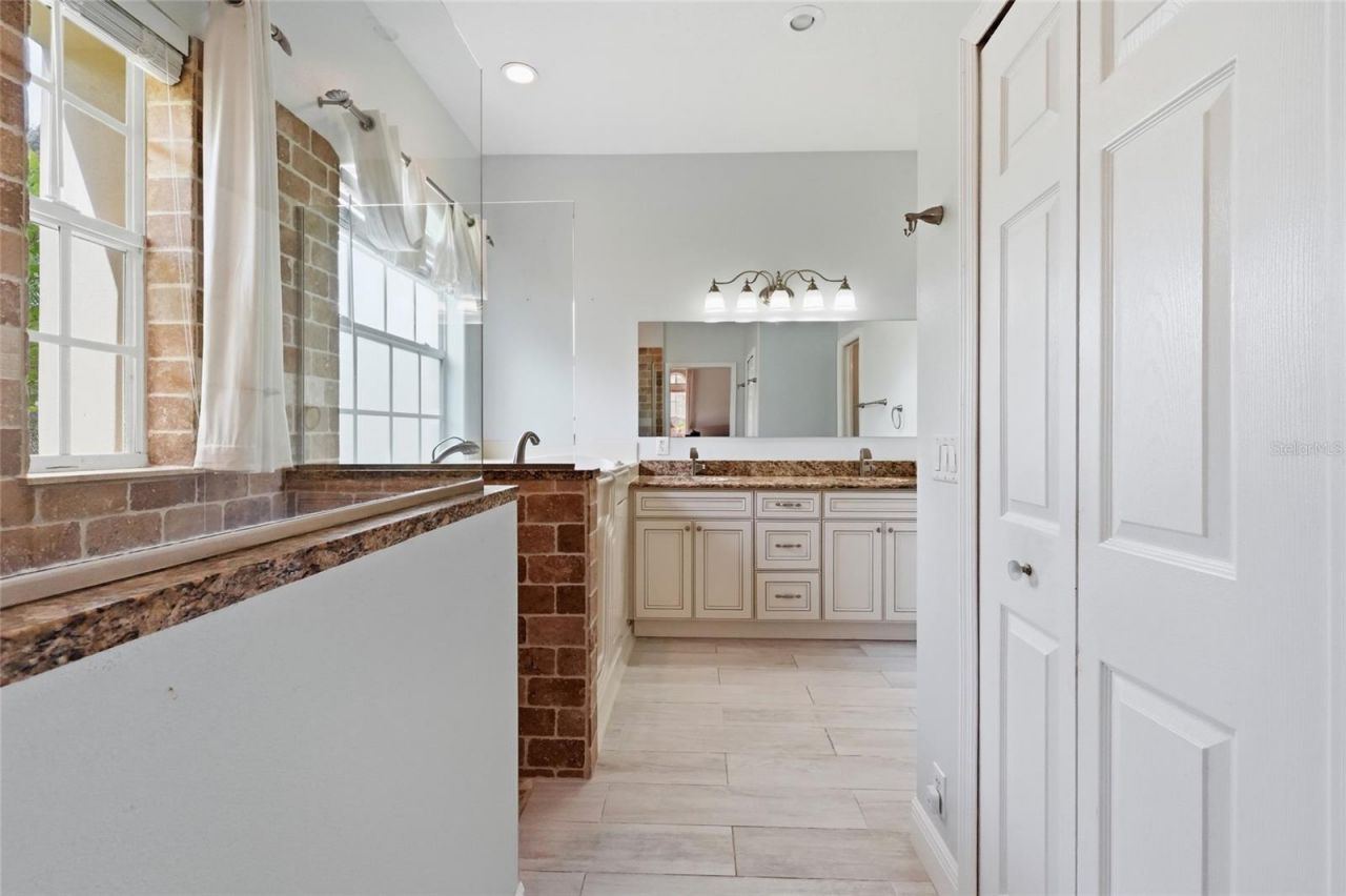 4703 4th Avenue Drive E, Bradenton, FL 34208 Photo