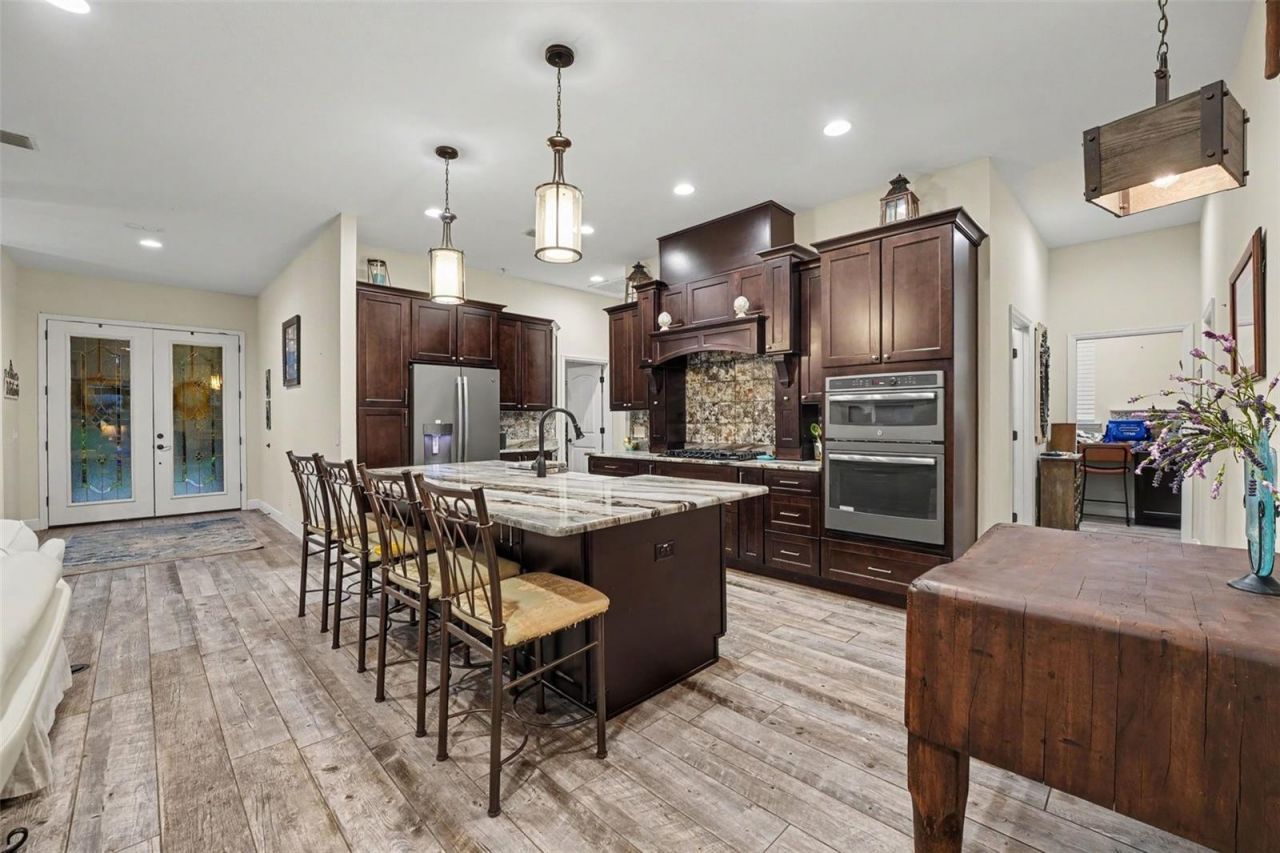 5231 Joe King Road , Plant City, FL 33567 Photo