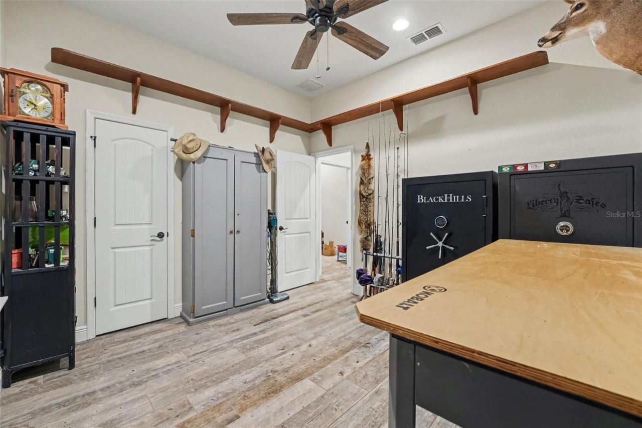 5231 Joe King Road , Plant City, FL 33567 Photo