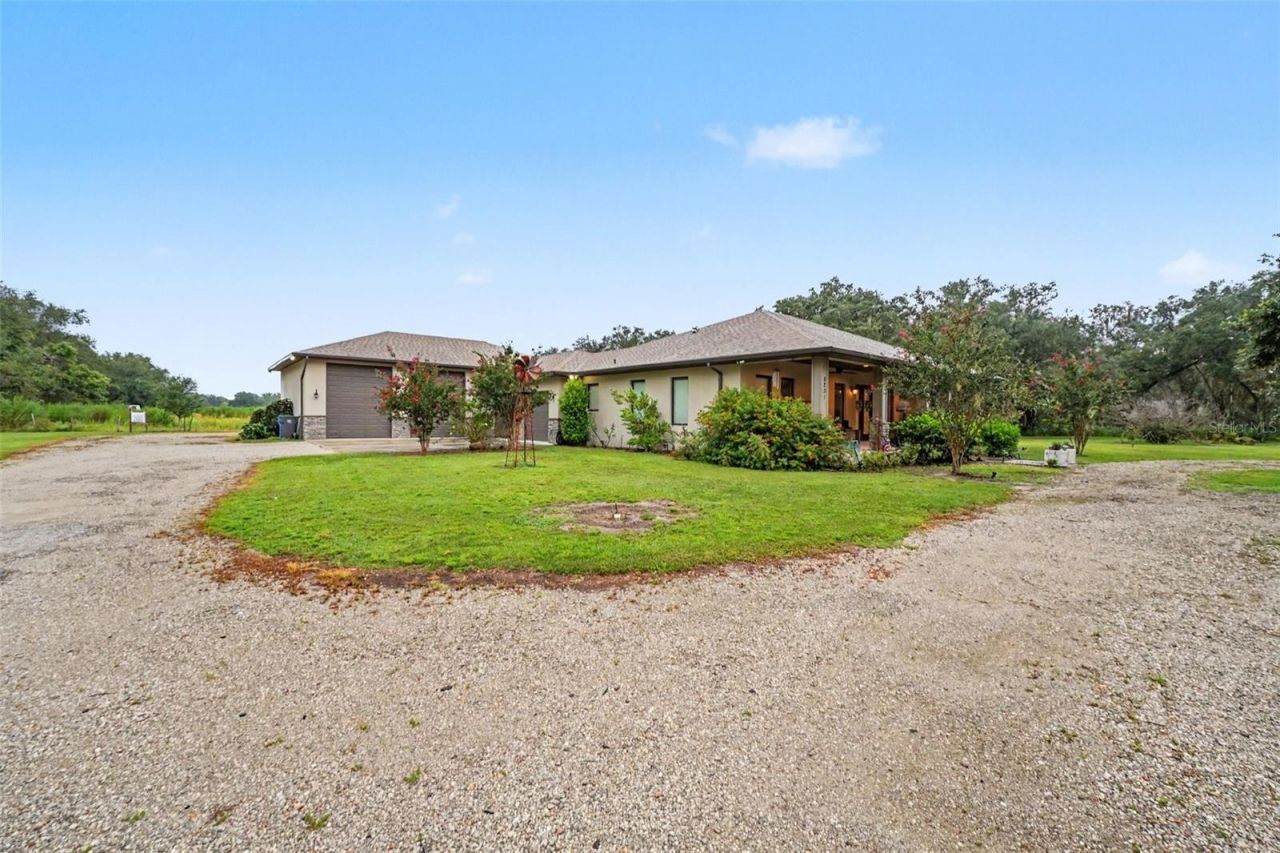 5231 Joe King Road , Plant City, FL 33567 Photo
