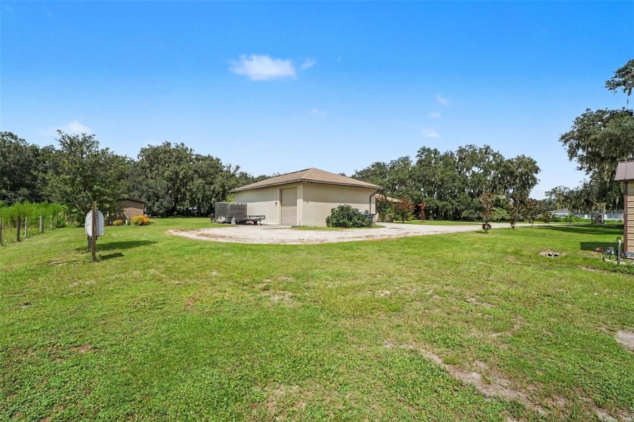 5231 Joe King Road , Plant City, FL 33567 Photo