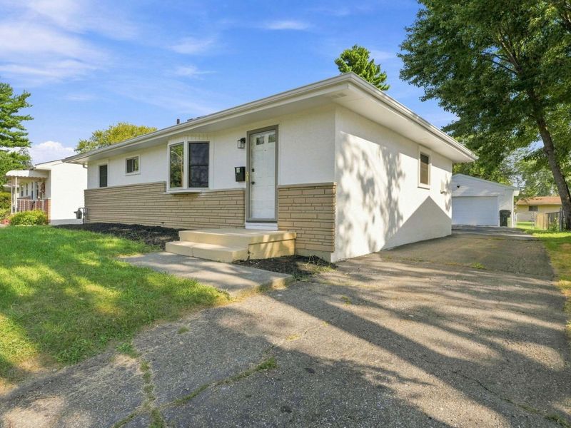 1554 Argus Road, Columbus, OH 43227 Photo 2