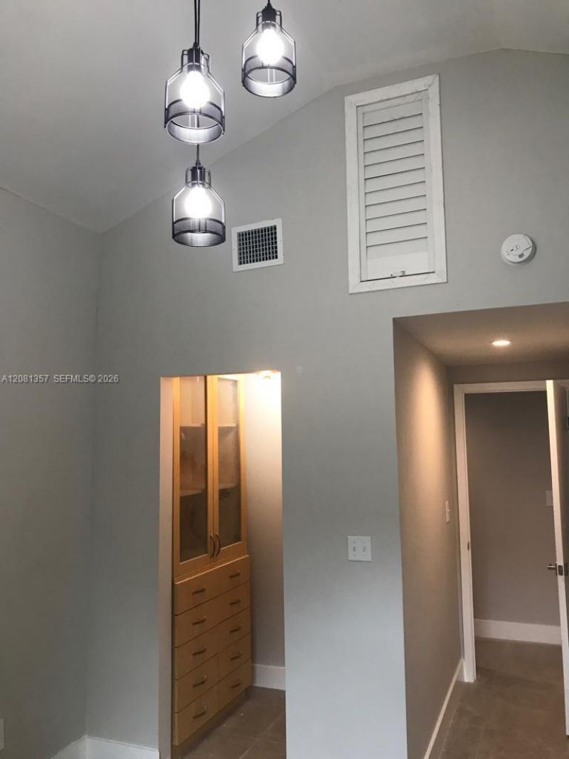 821 SW 29th Ct, Miami, FL 33135 Photo