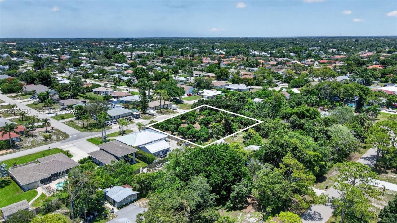 9160 Carolina St, Bonita Springs, FL 34135 Photo