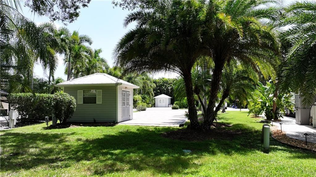 10067 Parkwood Dr , Fort Myers, FL 33905 Photo