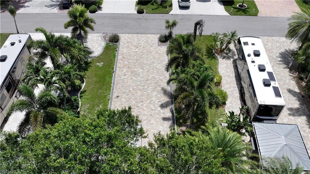 10067 Parkwood Dr , Fort Myers, FL 33905 Photo