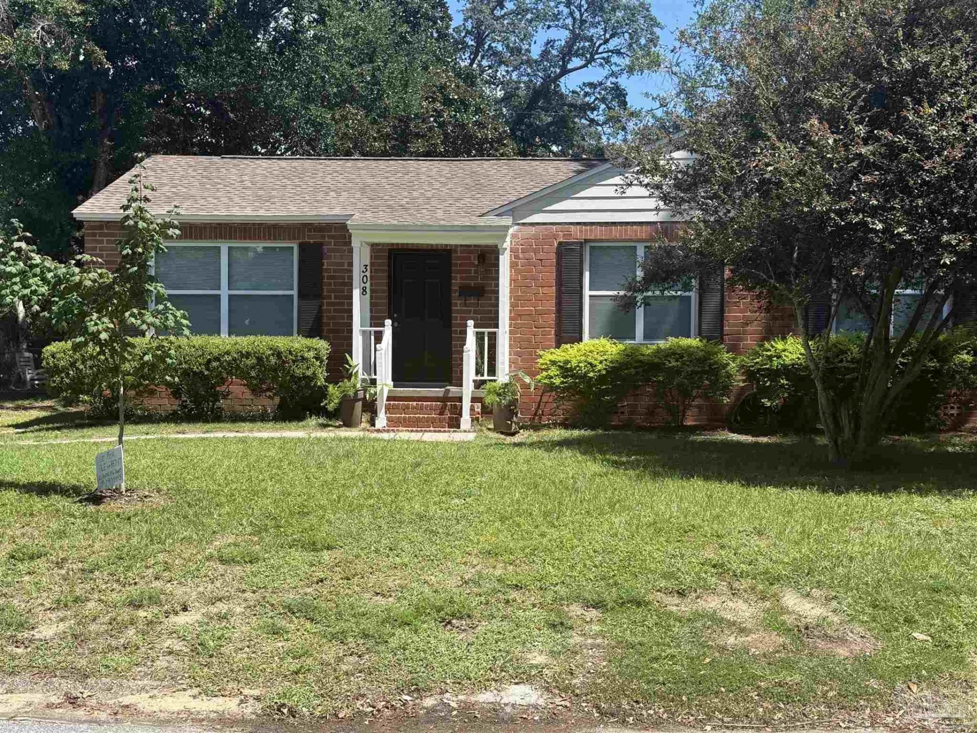 308 Payne Rd, Pensacola, FL 32507 Main Photo