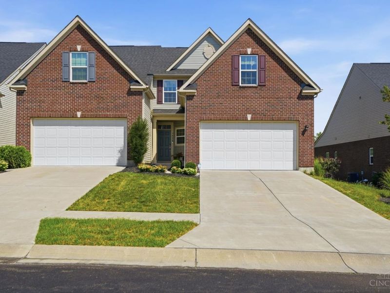 7884 Pinnacle Point Drive, West Chester, OH 45069 Photo 3