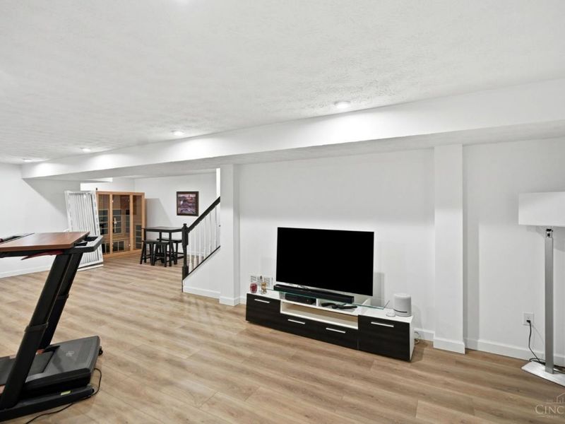 7884 Pinnacle Point Drive, West Chester, OH 45069 Photo 35