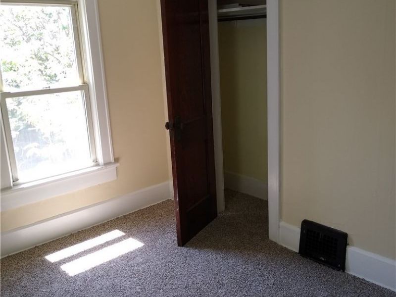 2606 10th Street SW, Canton, OH 44710 Photo 9