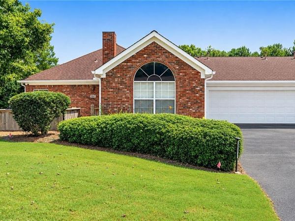 1841 Kolb Farm Circle SW, Marietta, GA 30008
