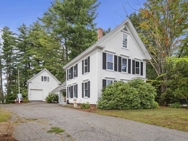 14 Church Street, Kingston, NH 03848