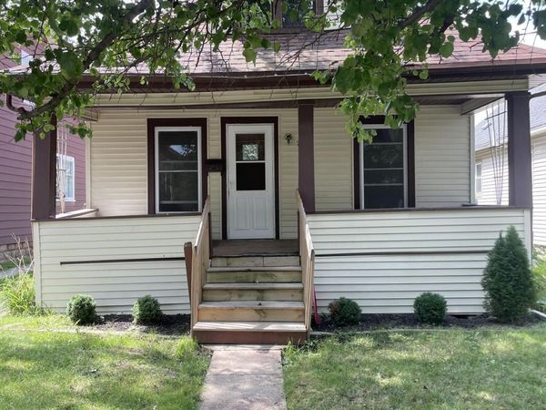 228 S Clemens Avenue, Lansing, MI 48912