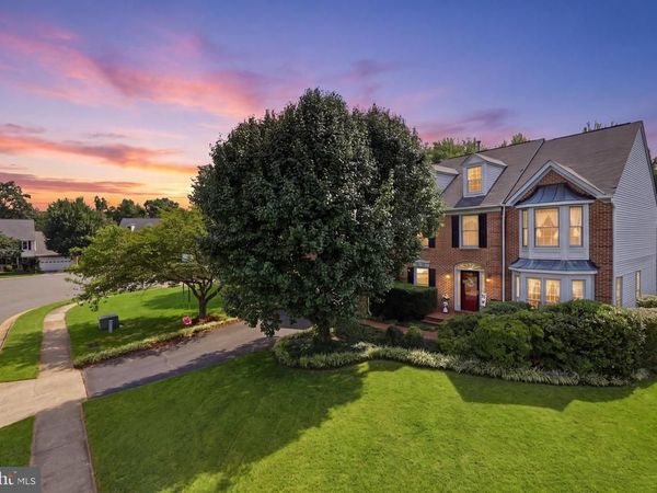 808 AUTUMN BREEZE COURT, HERNDON, VA 20170