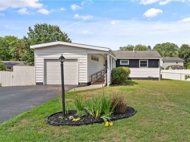305 Allen Road , Syracuse, NY 13212