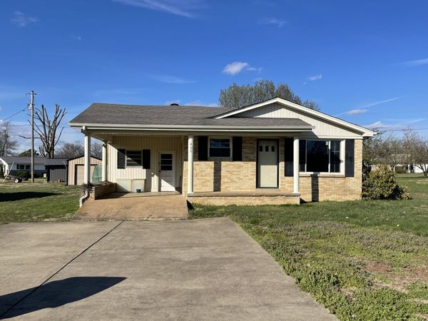 408 Birch St , Lafayette, TN 37083
