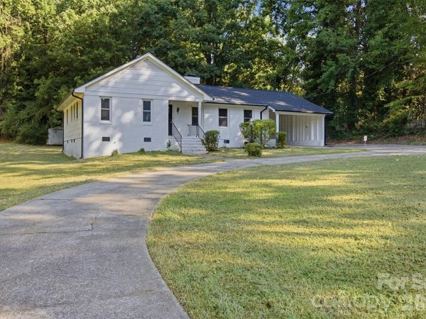 737 Lakeview Drive, Henderson, NC 27536