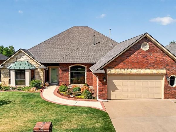 2621 NW 151st Street, Edmond, OK 73013