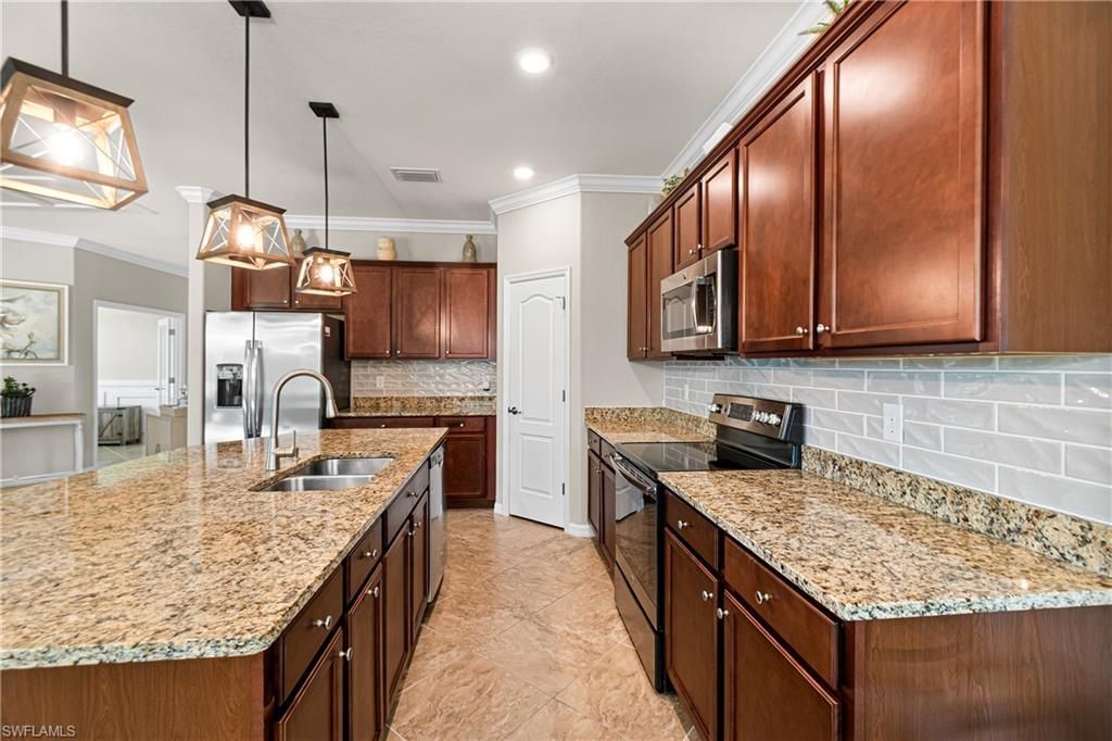 10386 Prato Dr, Fort Myers, FL 33913 Photo