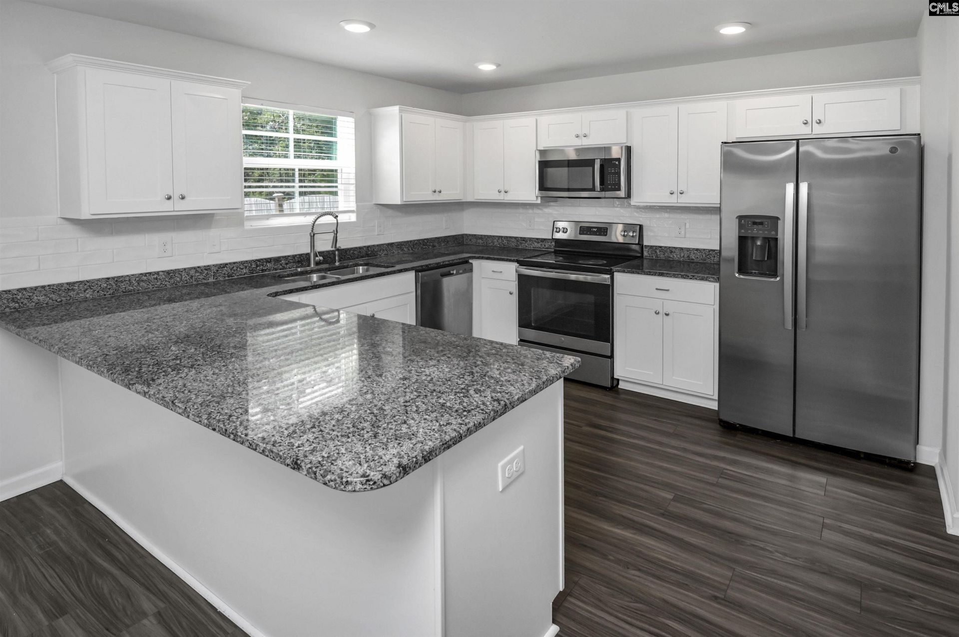 450 Ganton Court Photo 6