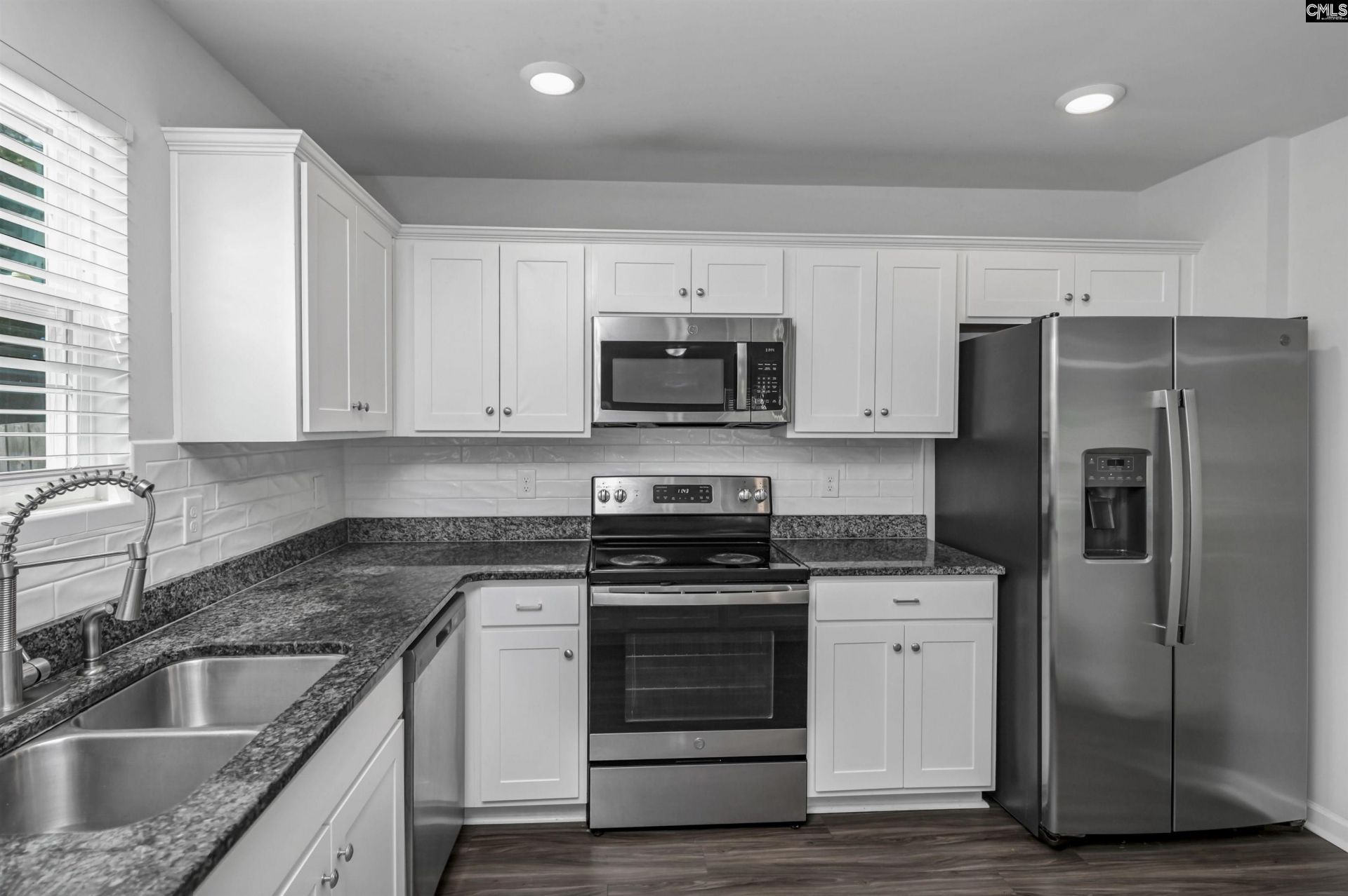 450 Ganton Court Photo 8