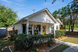253 Montclaire Circle photo 4