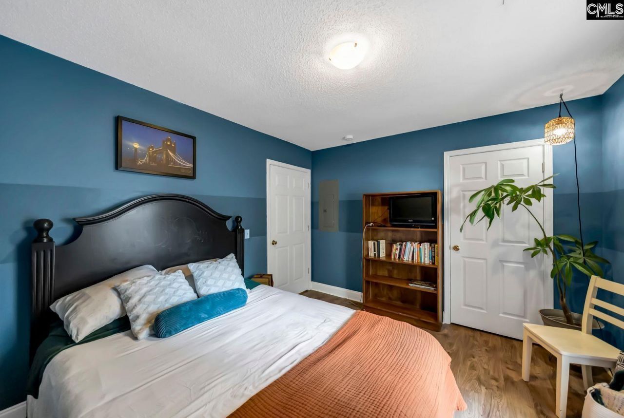 253 Montclaire Circle Photo 23