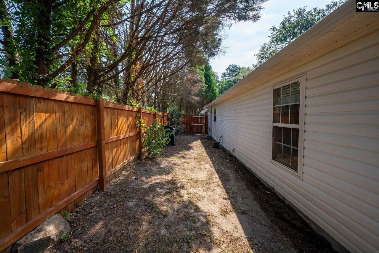 253 Montclaire Circle Photo 30