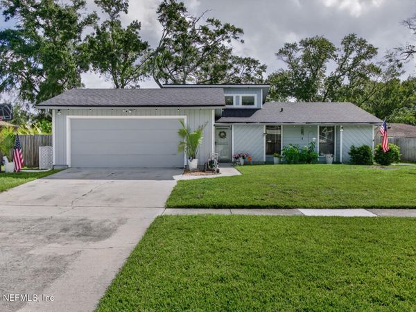 8479 RAMPART Road, Jacksonville, FL 32244