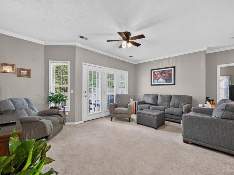 5413 Michelles Oak Court, Unit E, Green Township, OH 45248 Photo 22