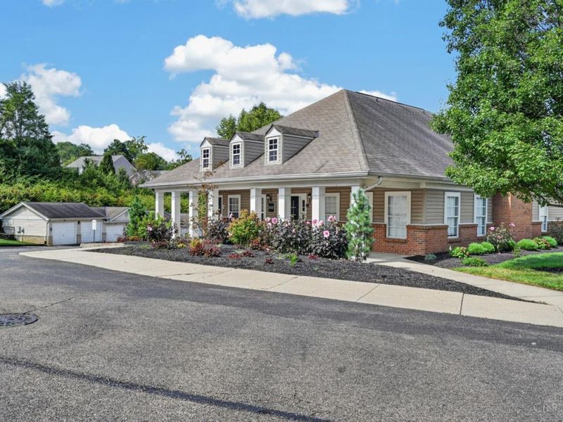 5413 Michelles Oak Court, Unit E, Green Township, OH 45248 Photo 40
