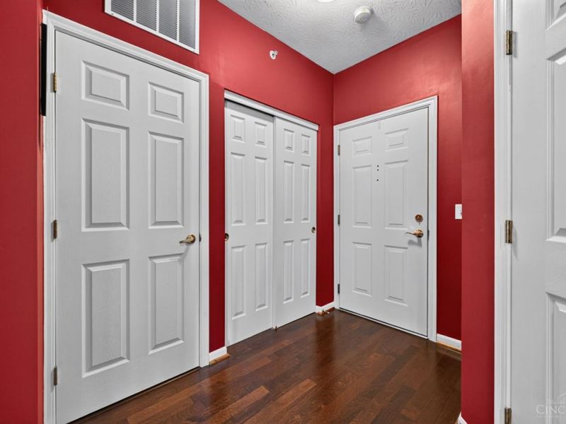 5413 Michelles Oak Court, Unit E, Green Township, OH 45248 Photo 7