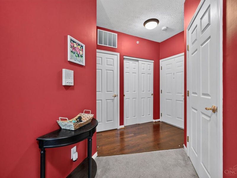 5413 Michelles Oak Court, Unit E, Green Township, OH 45248 Photo 8