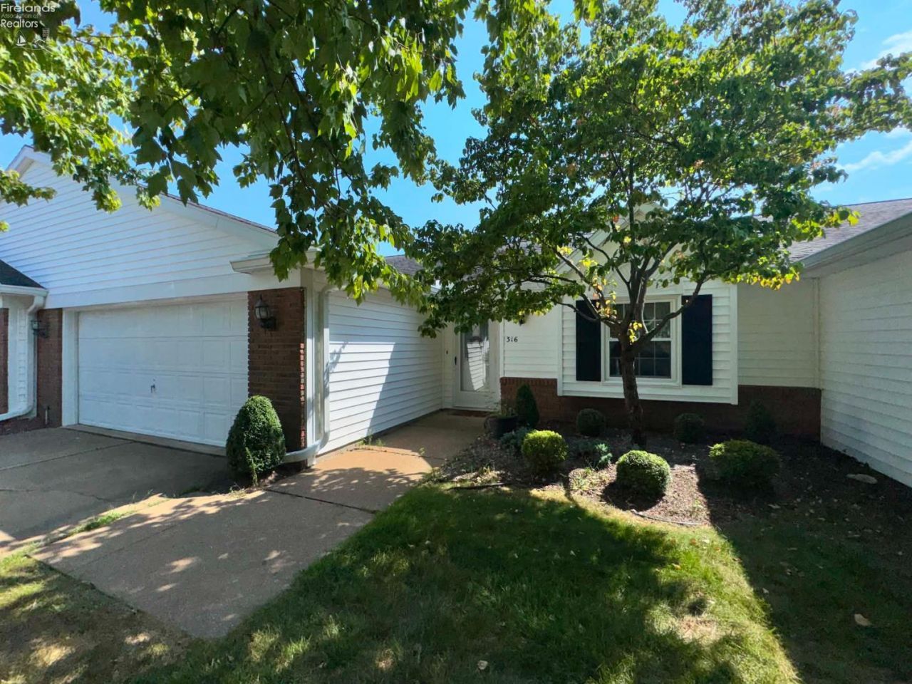 316 Rivers Edge Drive, Huron, OH 44839 Main Photo