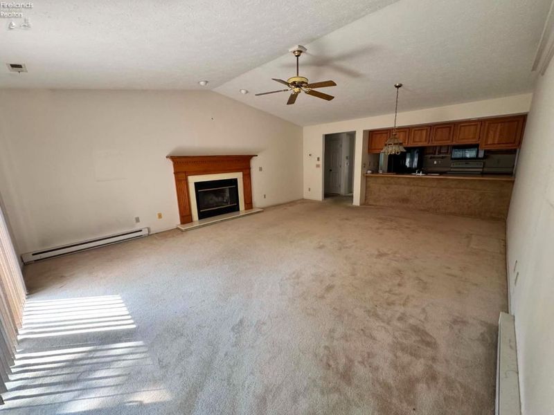 316 Rivers Edge Drive, Huron, OH 44839 Photo 2
